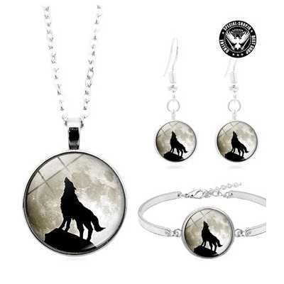 نیمست کریستالی زیبا مدل گرگ   خانه 180,000.00 180,000.00 180,000.00 180,000.00