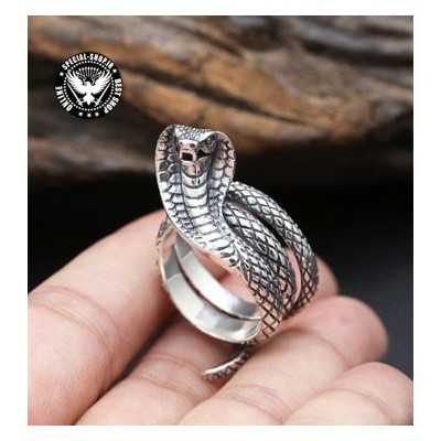 انگشتر بی همتای مار کبری  CANADA  خانه 840,000.00 840,000.00 840,000.00 840,000.00