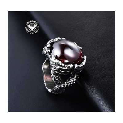 انگشتر اژدهای نگهبان  CANADA  جواهرات 1,177,000.00 1,177,000.00 1,177,000.00 1,177,000.00