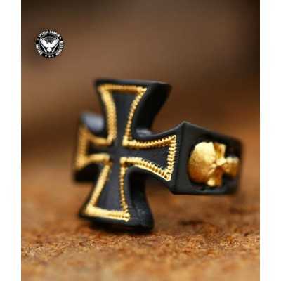 انگشتر صلیب و جمجمه   پیش خرید 890,000.00 890,000.00 890,000.00 890,000.00