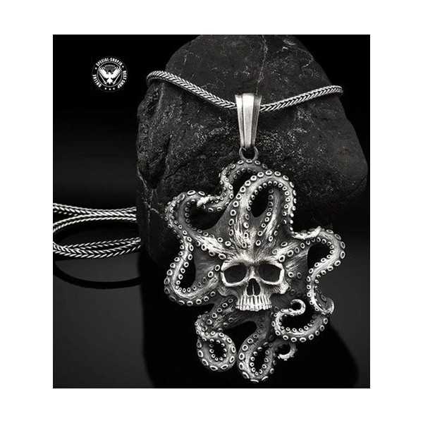 گردنبند بسیار خاص QU60