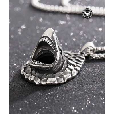 گردنبند بسیار خاص کوسه  SKULL RING پیش خرید 1,670,000.00 1,670,000.00 1,670,000.00 1,670,000.00