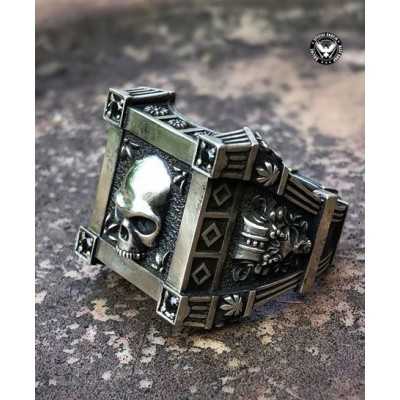 انگشتر بینظیر SQ90  SKULL RING پیش خرید 2,370,000.00 2,370,000.00 2,370,000.00 2,370,000.00