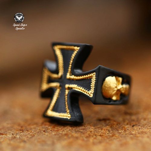 صلیب مشکی با جمجمه