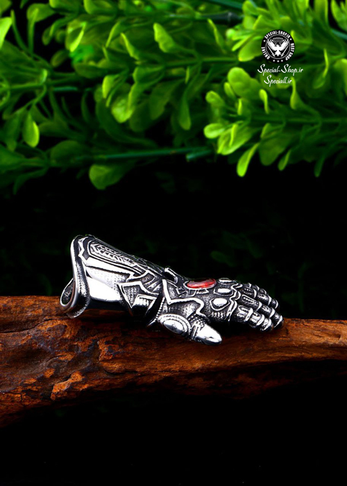 گردنبند خاص دست